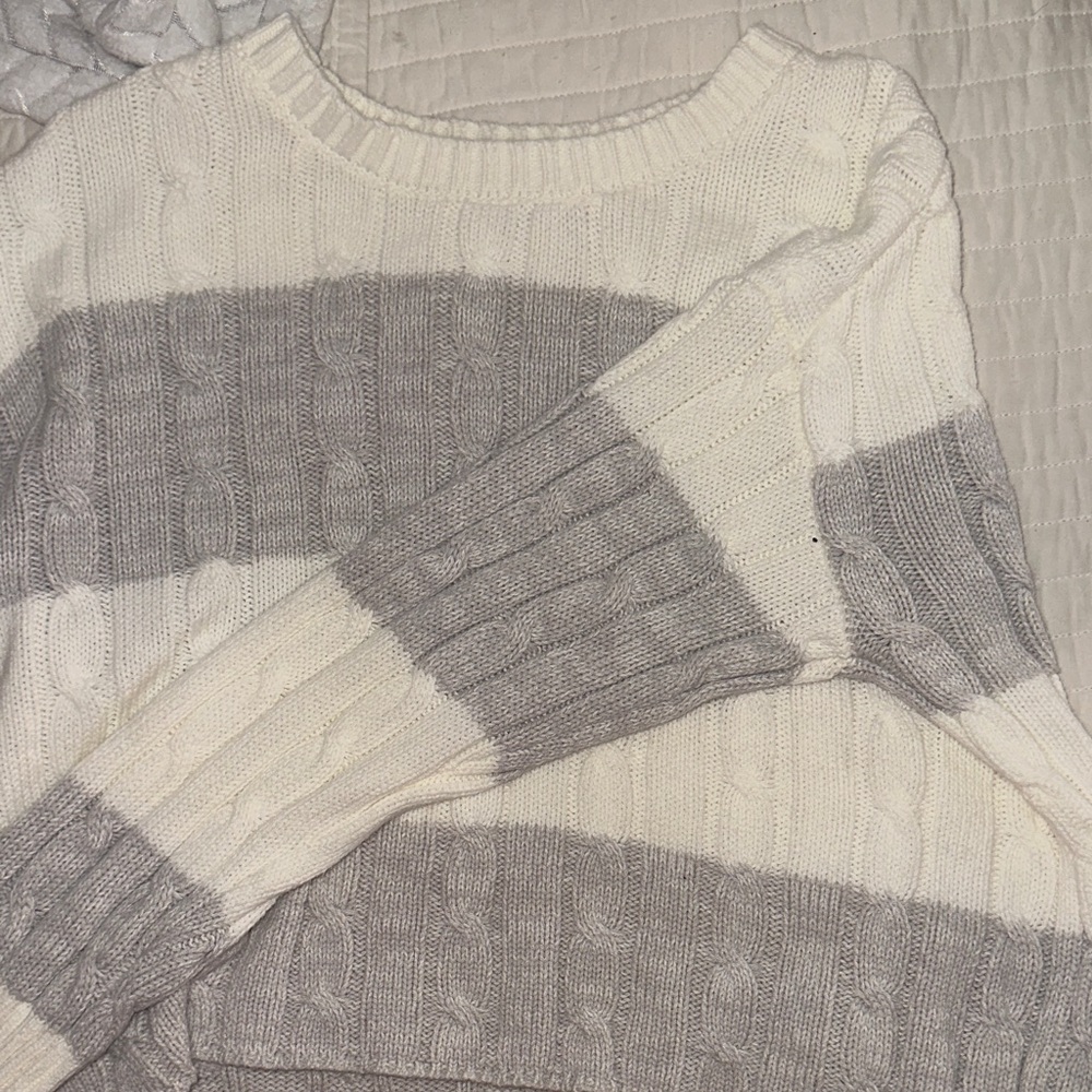 Aeropostale Gray and Cream Striped Sweater